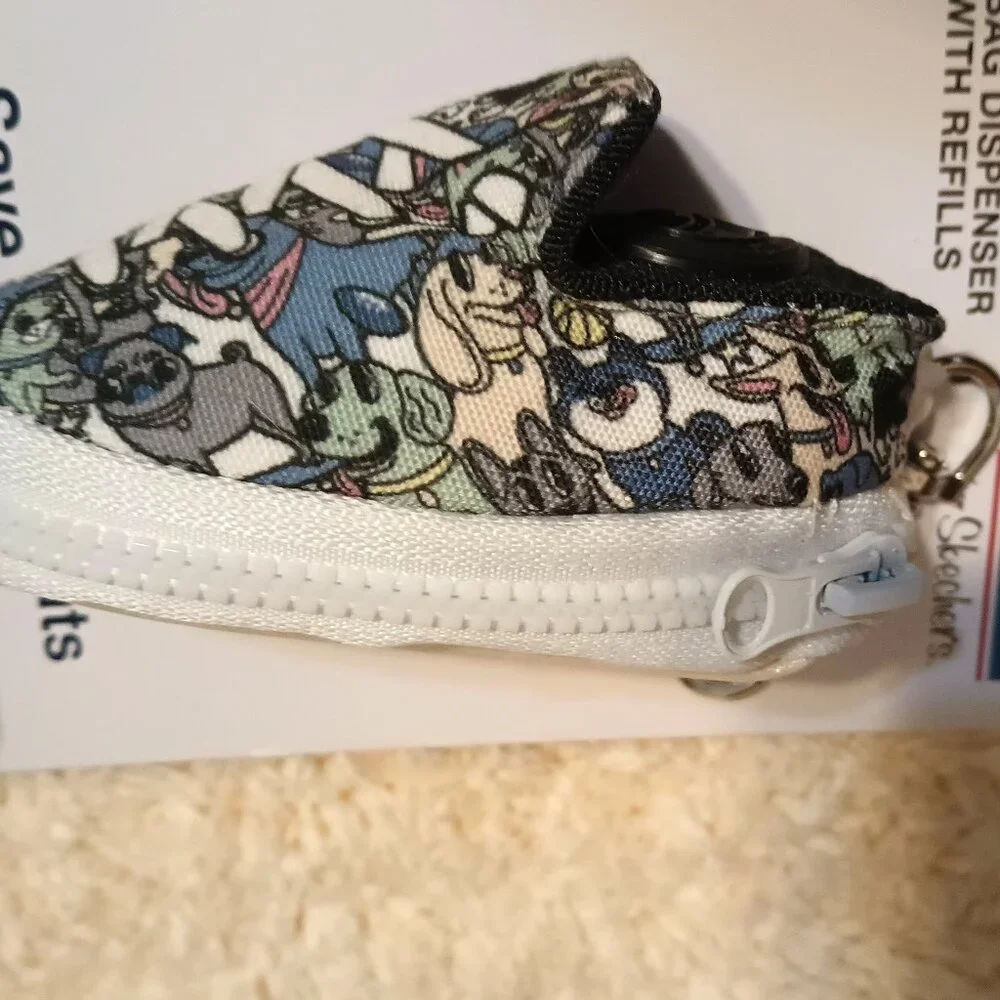 NWT ~ BOBS from Skechers Sneaker Dog Waste Bag Dispenser with 60 Waste Bags