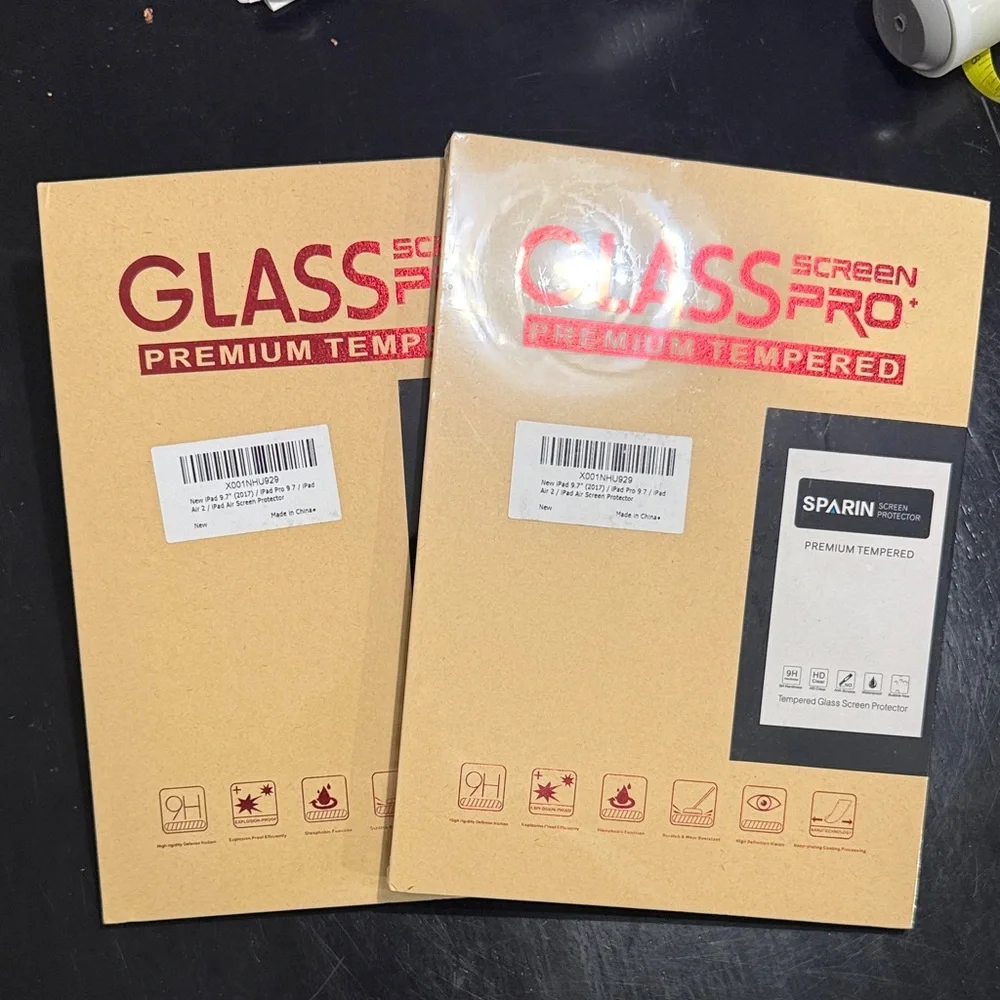 SPARIN Premium Tempered Glass Screen Protector iPad 9.7” / iPad Pro 9.7”