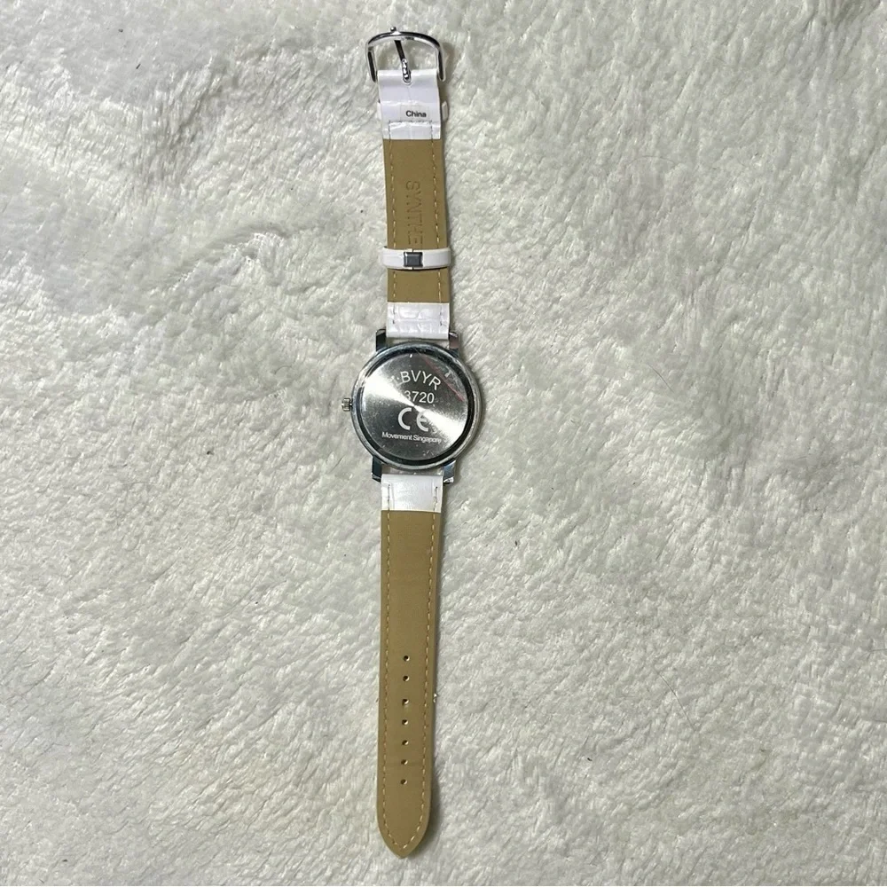 Vintage LBVYR Watch Flower Print Crystal Watch Silver Toned