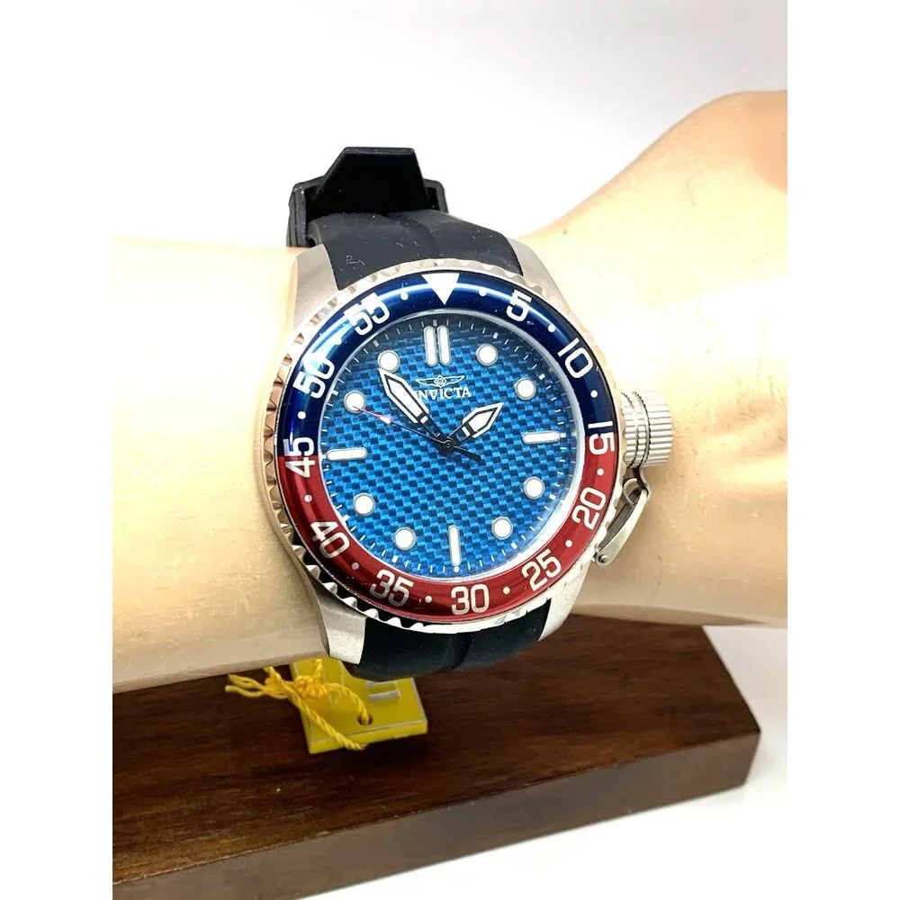 Invicta Mens Watch 35658 Pro Diver Quartz Blue Dial Pepsi Bezel Rubber Band 50mm