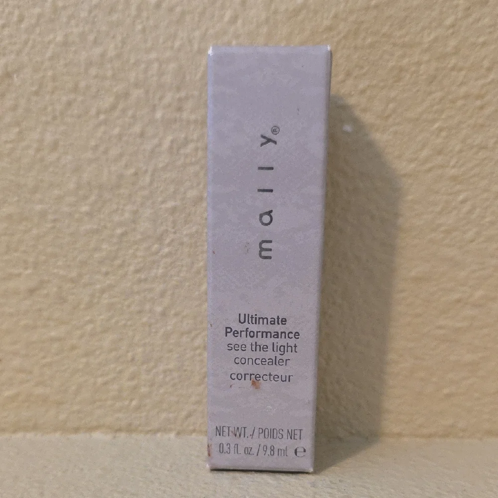 Mally Beauty See the Light Concealer - Soft Gray