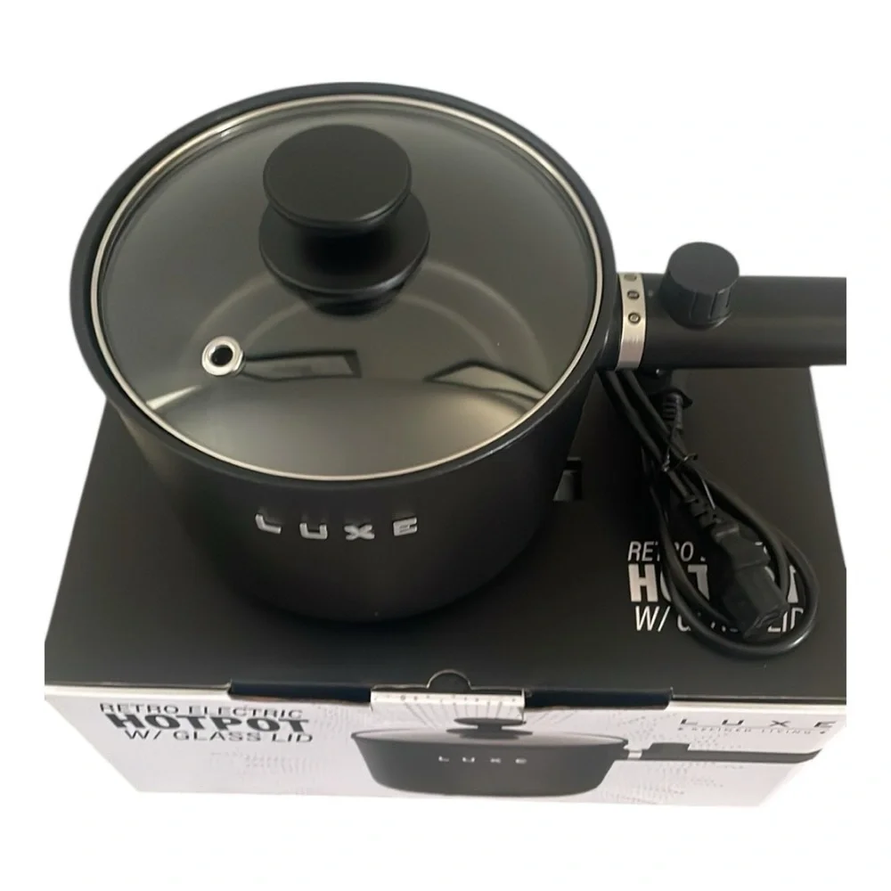 Luxe Black Electric Hotpot with Glass Lid 1.5L.