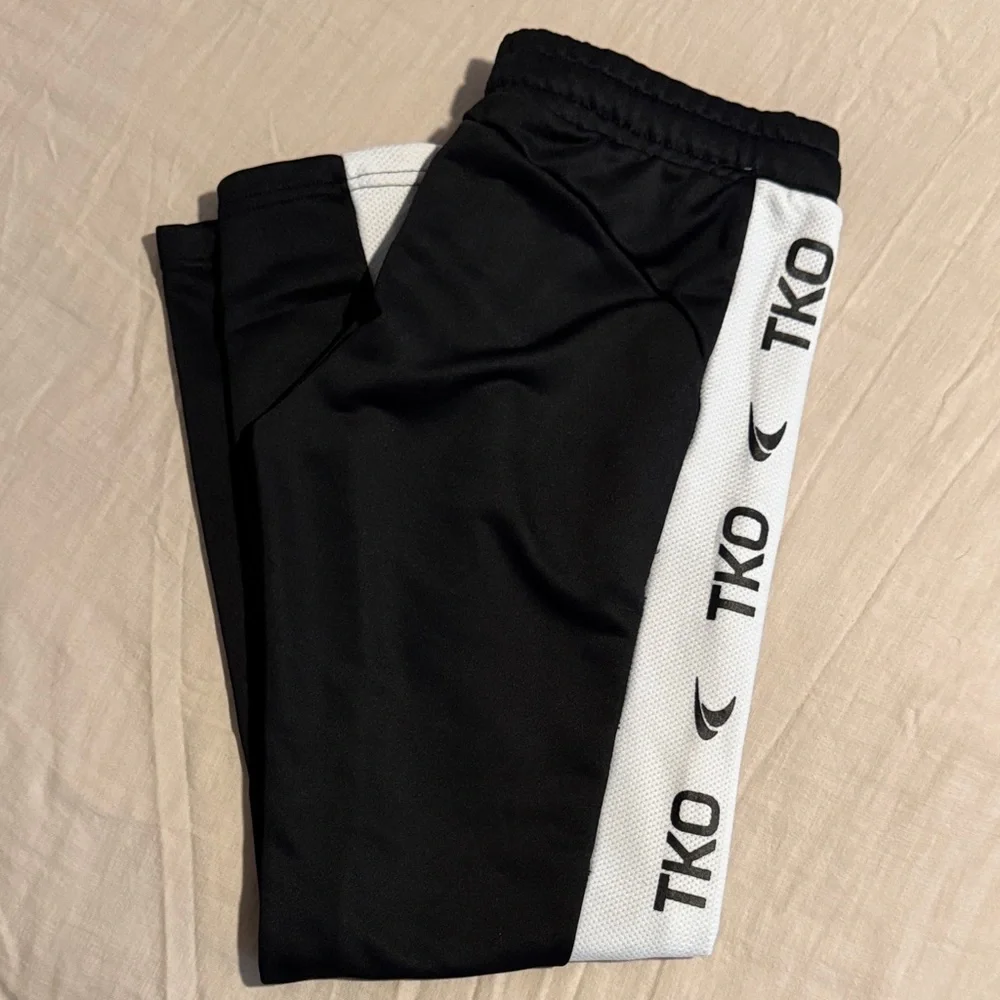 💜3/$12💜 TKO Black and White Track Pants