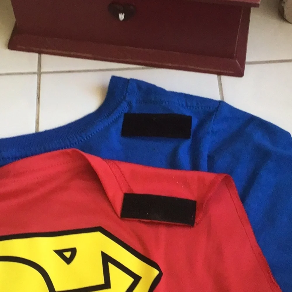 Super Girl washes worn measures
