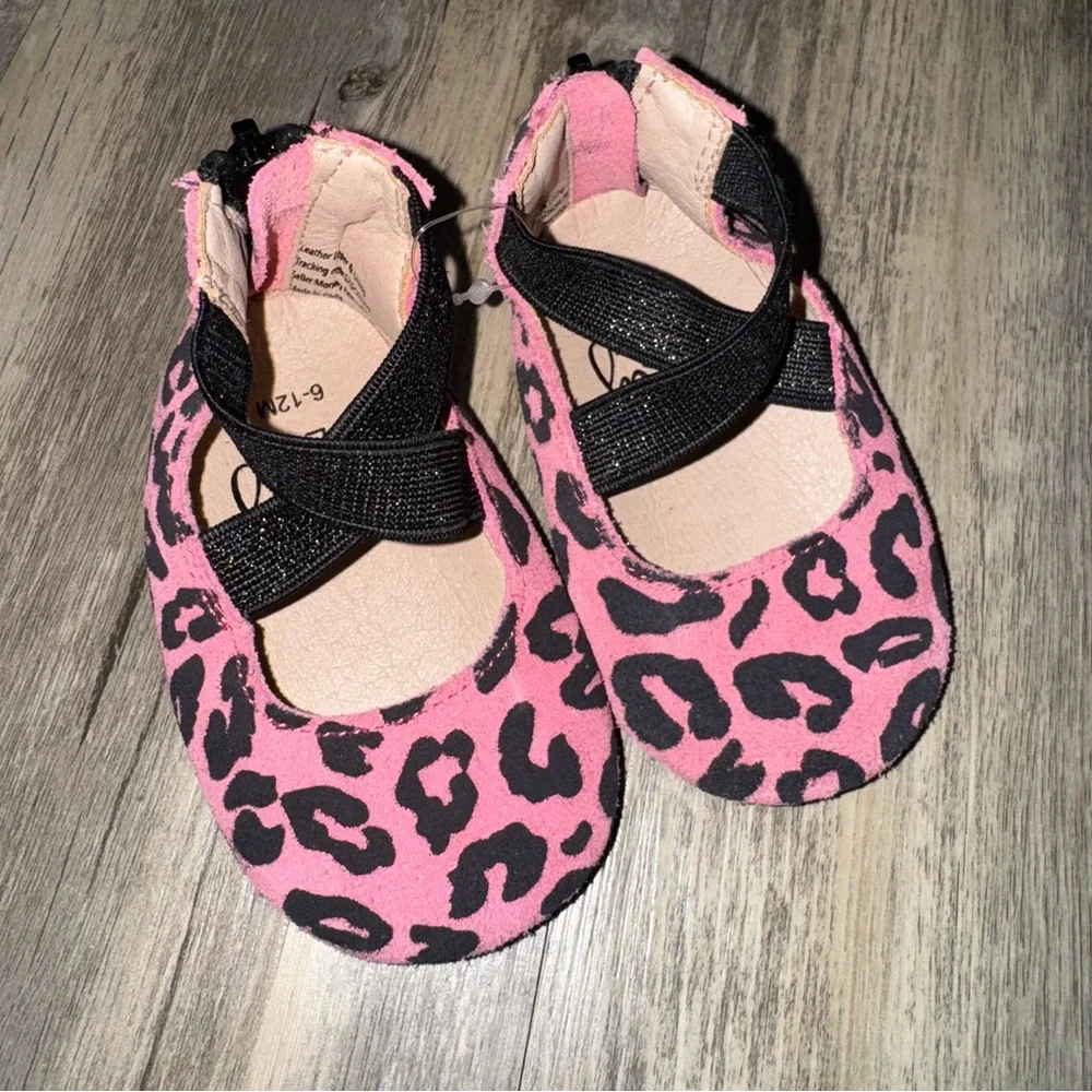 Monkey Feet 🌼🌼🌼🌼🌼 leopard