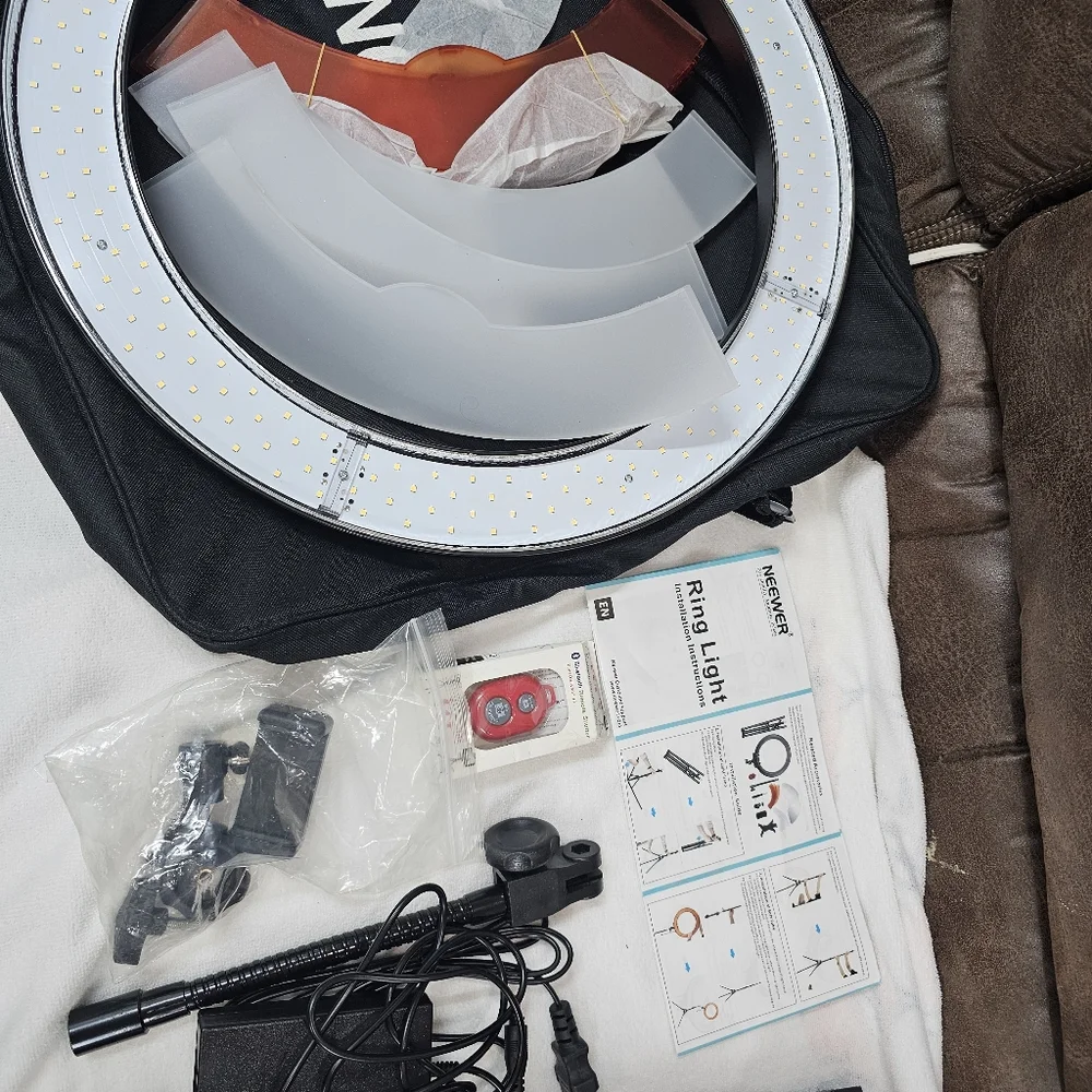 Neewer ring light