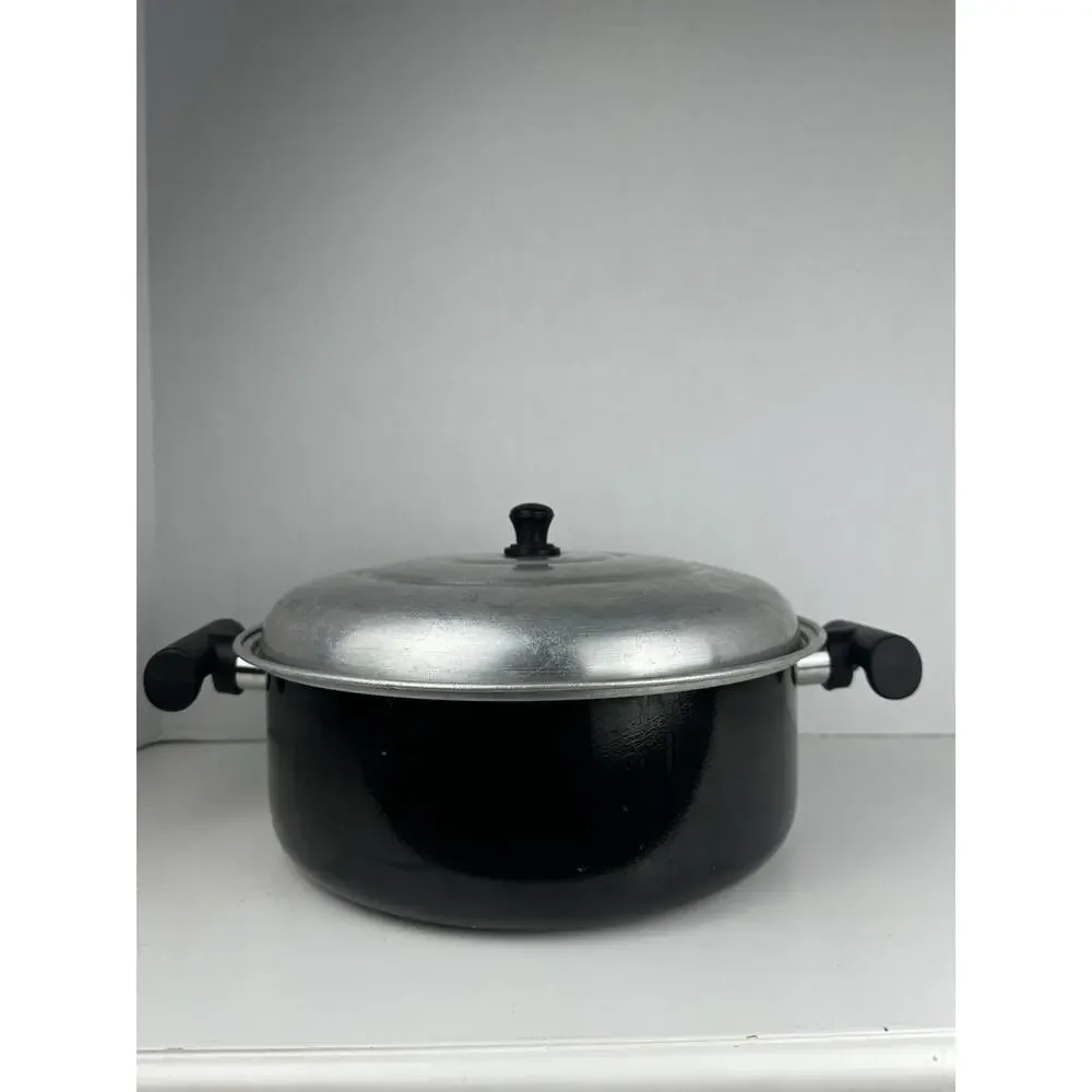 VTG Regal Ware Stock Pot w/Lid Cast Aluminum Lid Retro Kitchen Ware