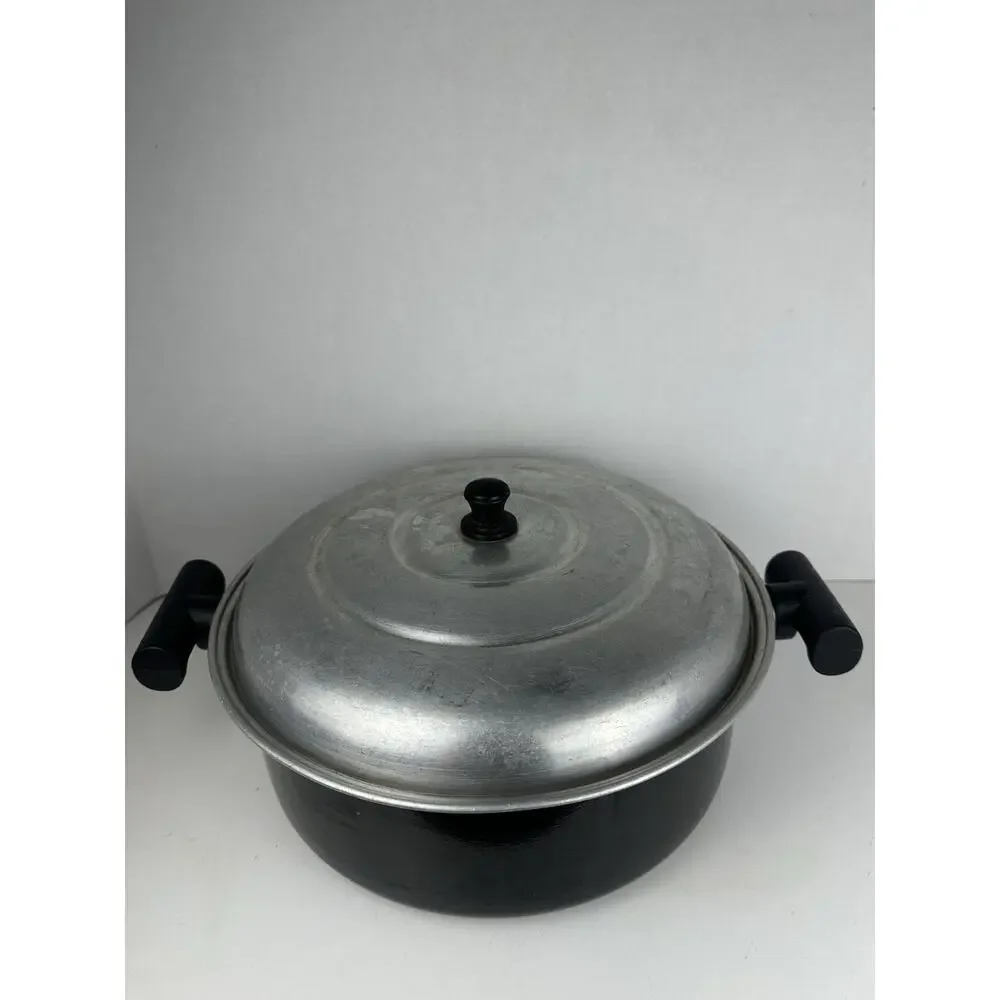 VTG Regal Ware Stock Pot w/Lid Cast Aluminum Lid Retro Kitchen Ware