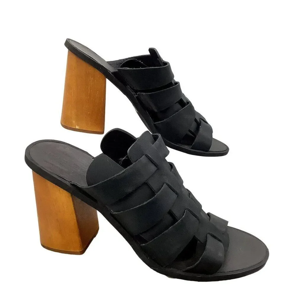 Treasure & Bond leather straps block