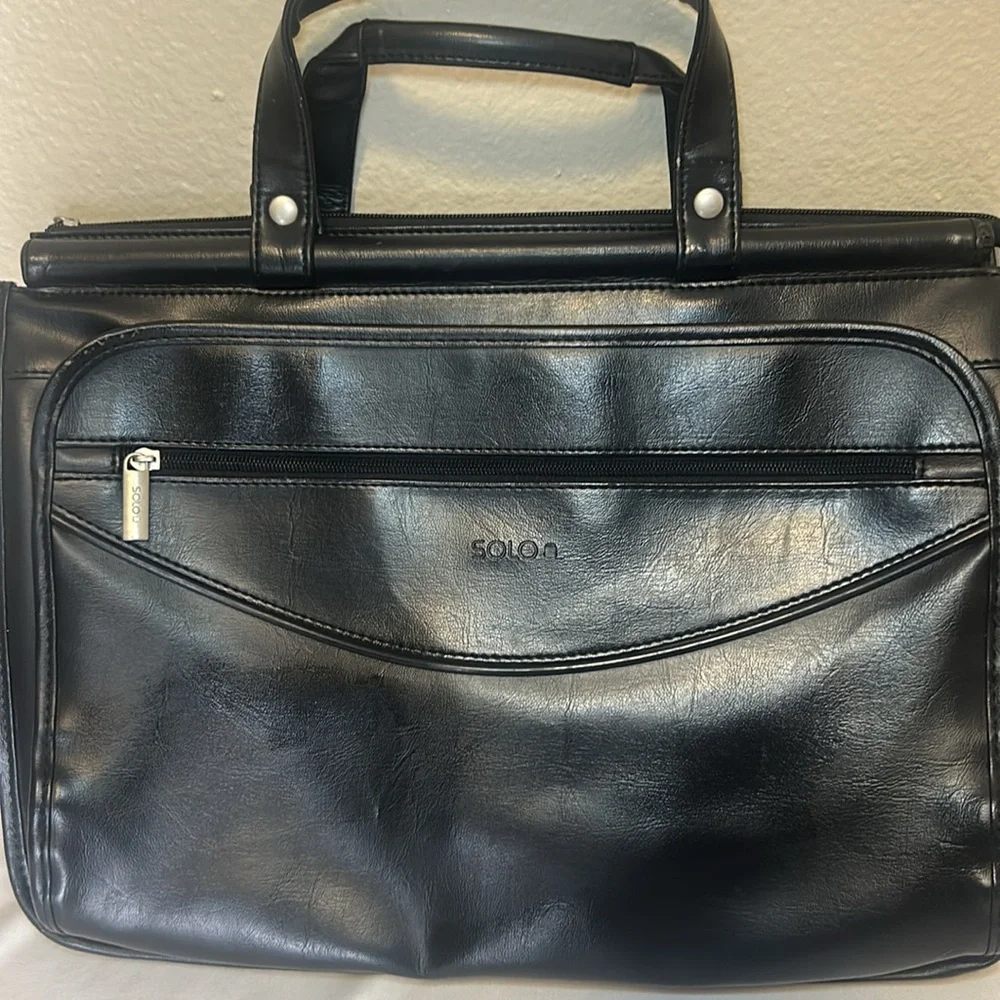 Solo Black Leather Briefcase for Men