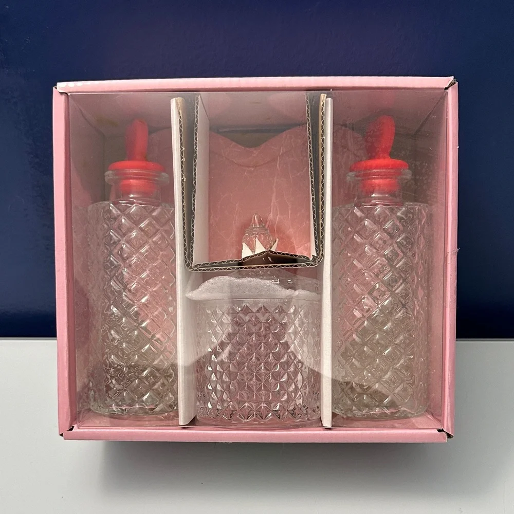 Decorative Glass Bathroom Set