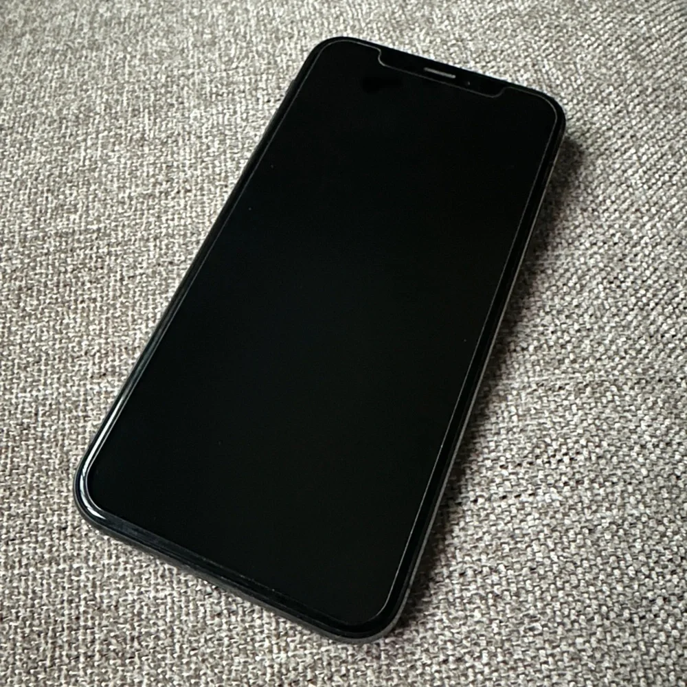 Apple excellent used
