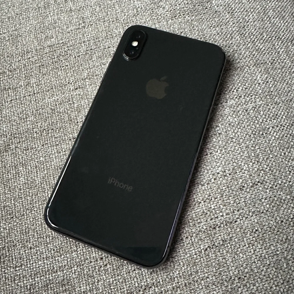 Apple excellent used
