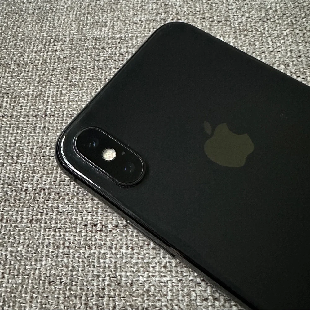 Apple excellent used