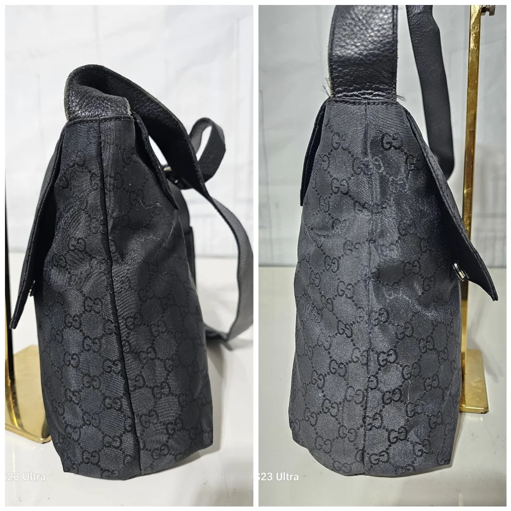 Gucci GG Nylon Messenger Bag Black