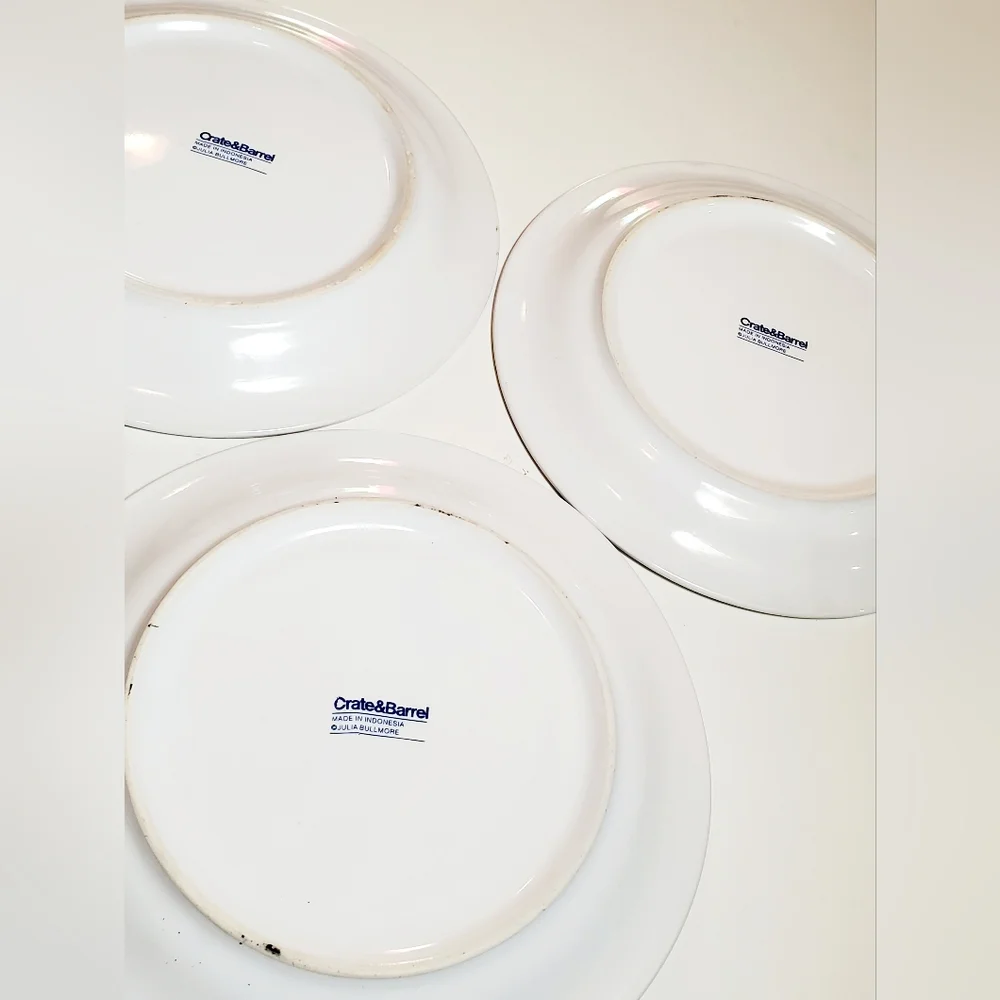 Crate&Barrel julia bullmore