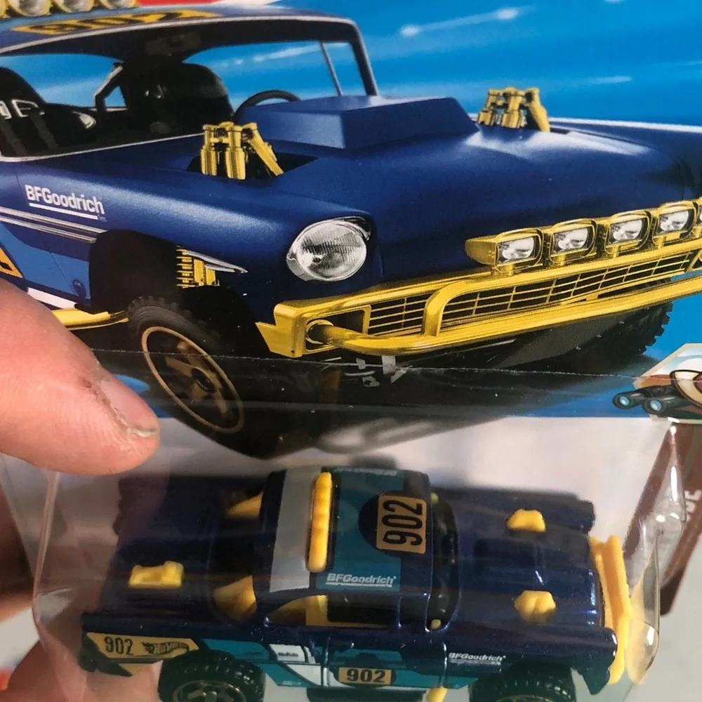 Mattel Hot Wheels Big-Air Bel-Air - Blue and Yellow