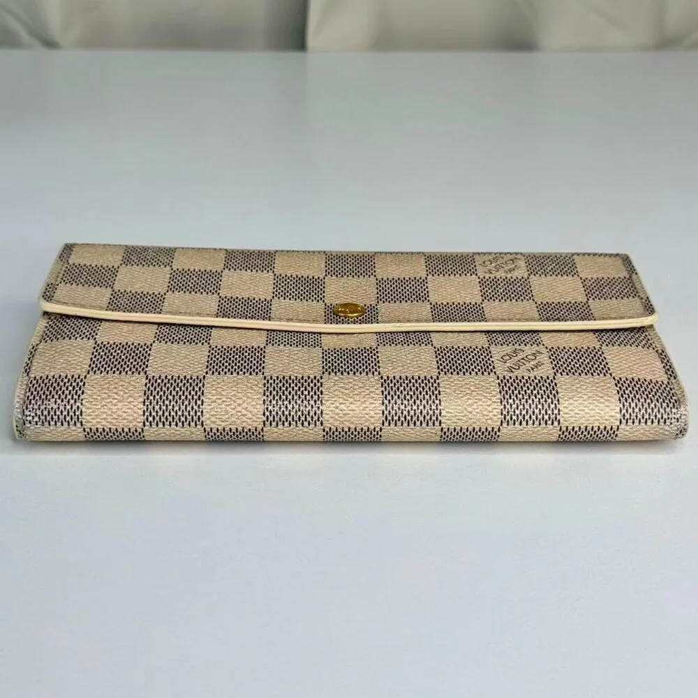 Louis Vuitton exterior no