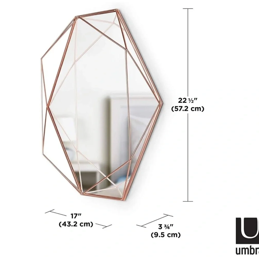 Pre-Owned Rose Gold/Copper Metal Wall Mirror- Umbra- 22.5