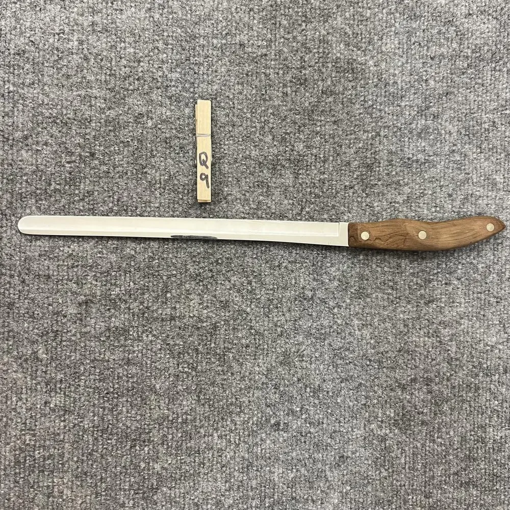 Unbranded vintage cutco