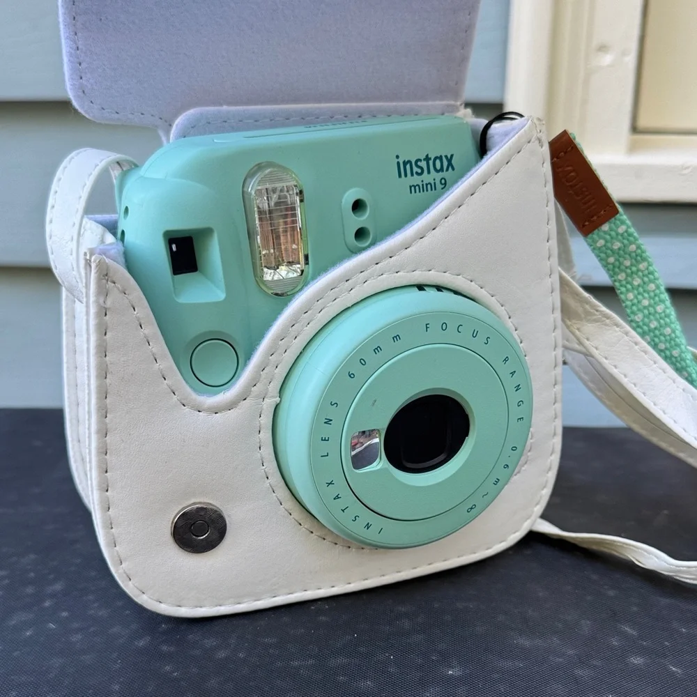 Fujifilm instantly capture