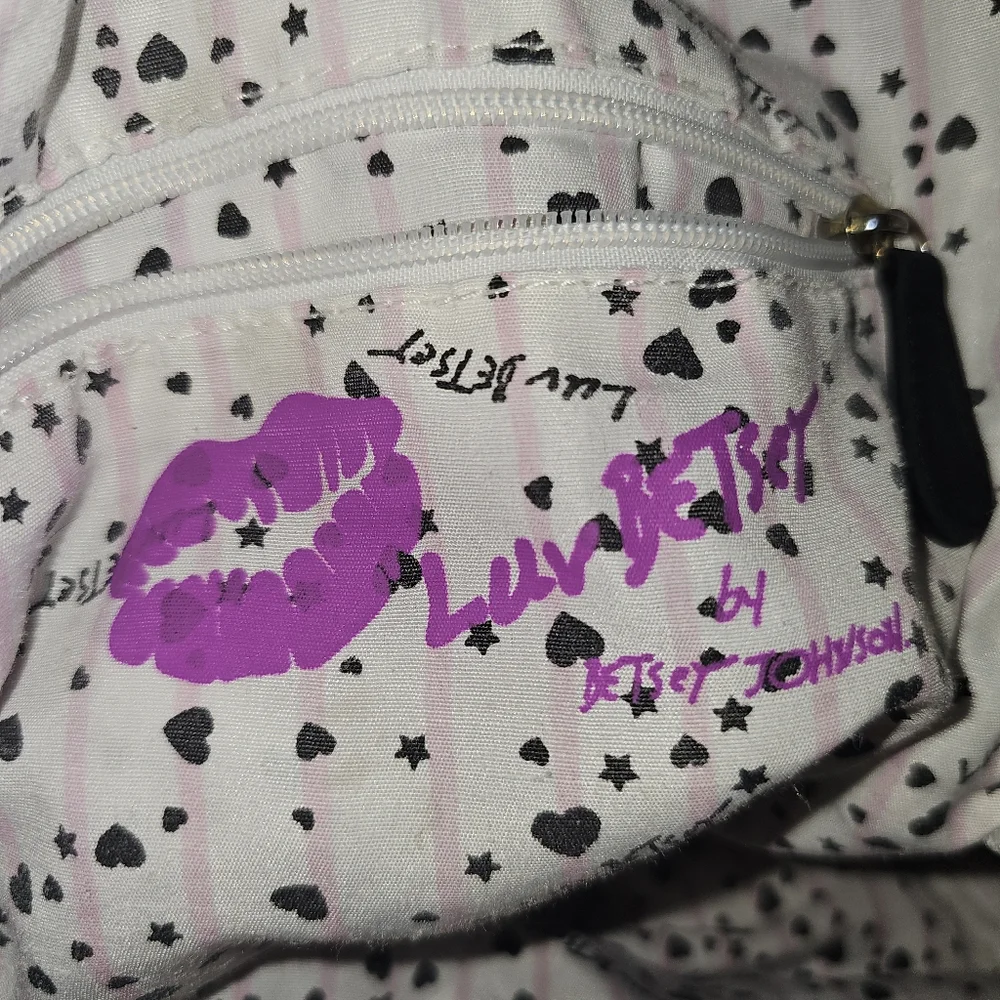 💰Luv Betsey Johnson White and Black Kids Backpack