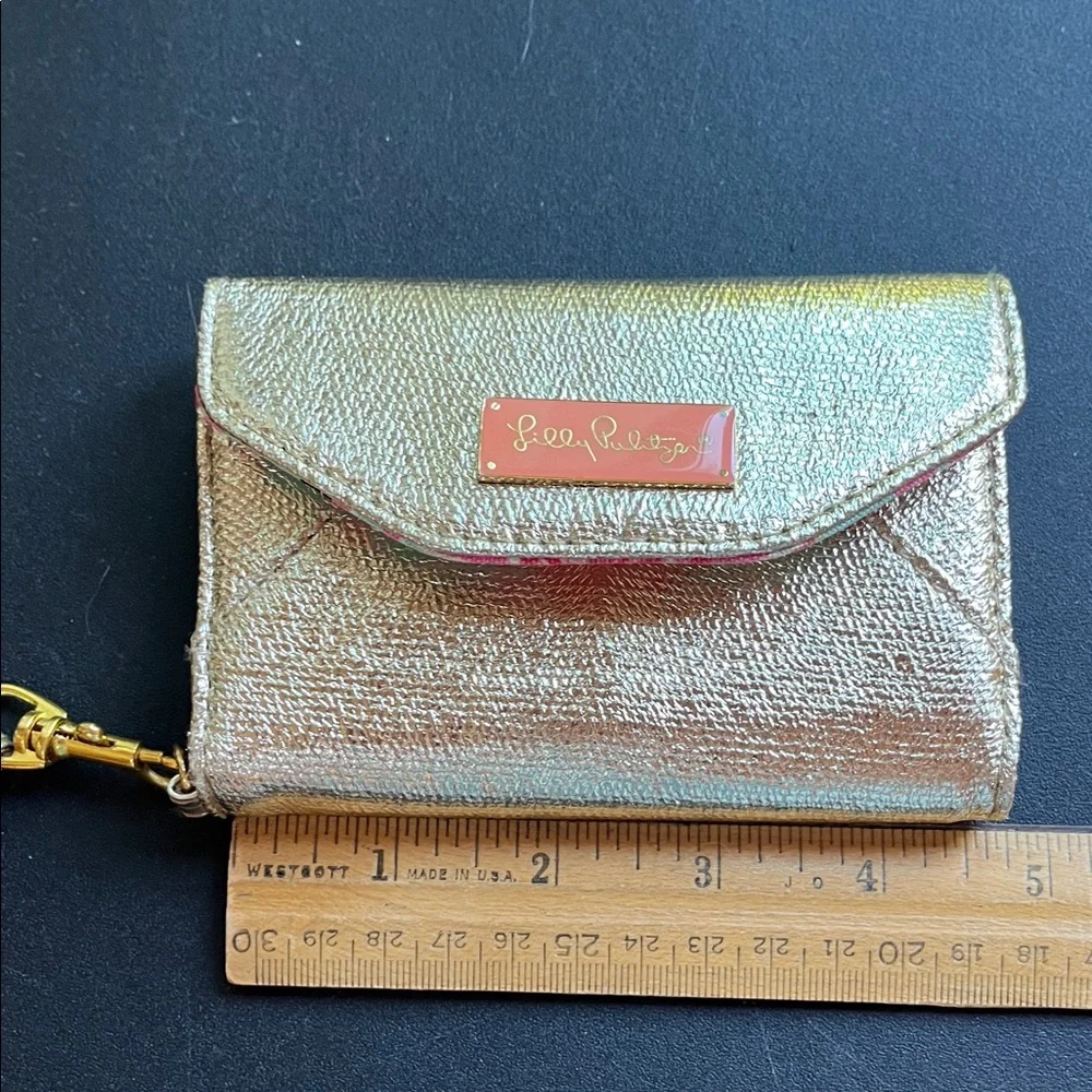 Lilly Pulitzer elegant wristlet