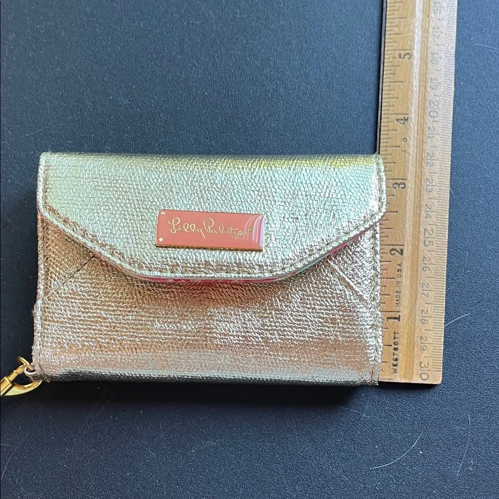 Lilly Pulitzer elegant wristlet