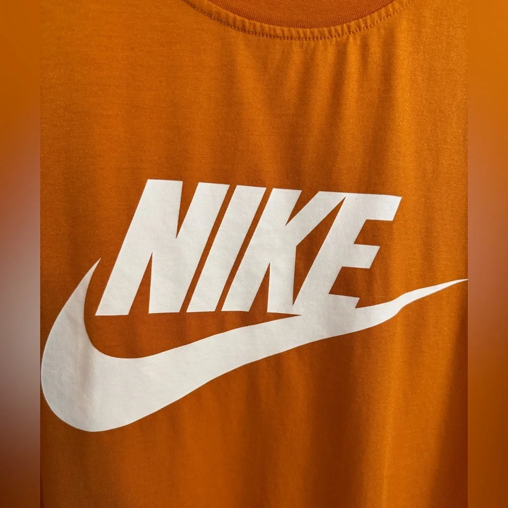 Nike W’s Orange Logo Tee