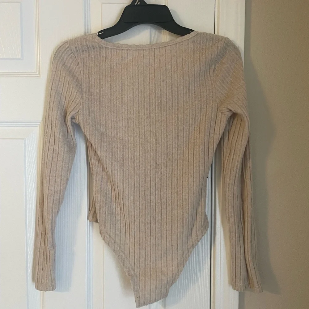 Bundle Of 3 Neutral Green Black Long Sleeve Cropped Minimalist Shirts Bodysuit