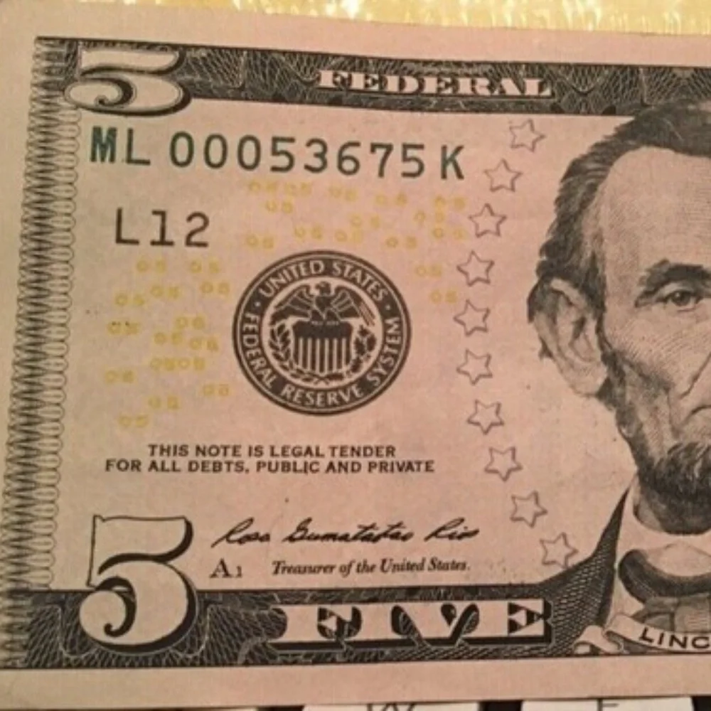 5 Dollar 2013 Low Serial Number Uncirculated 