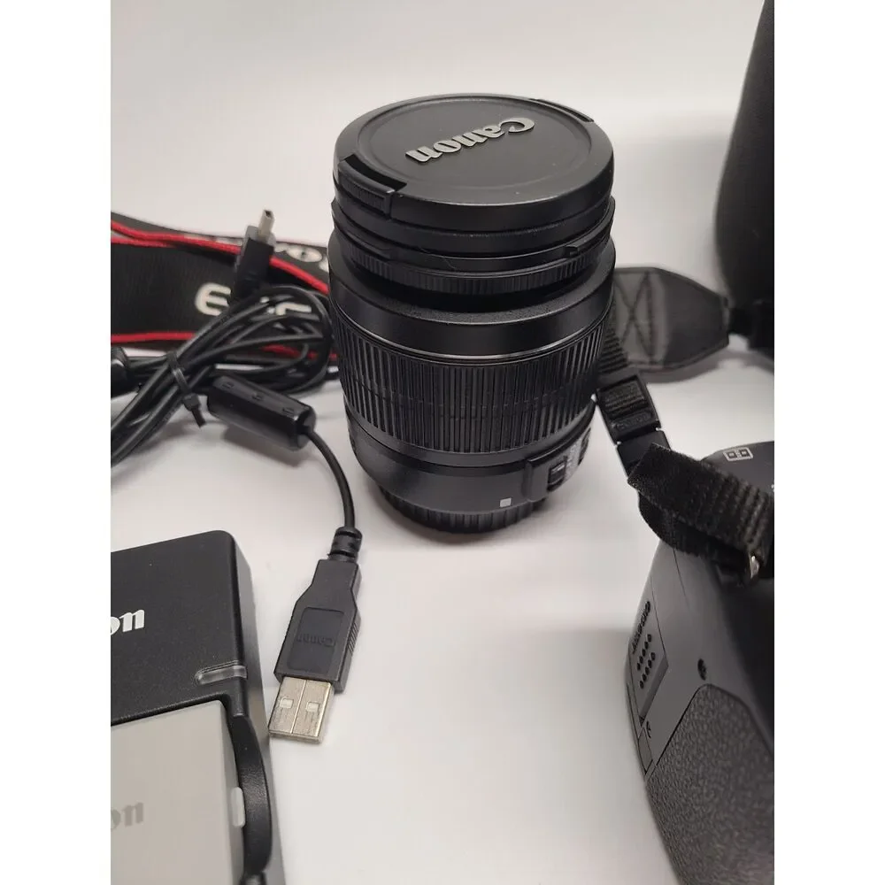 Canon Bundle Digital Rebel XSi 12.2 MP SLR Camera EF-S 18-55mm Zoom Lens Case