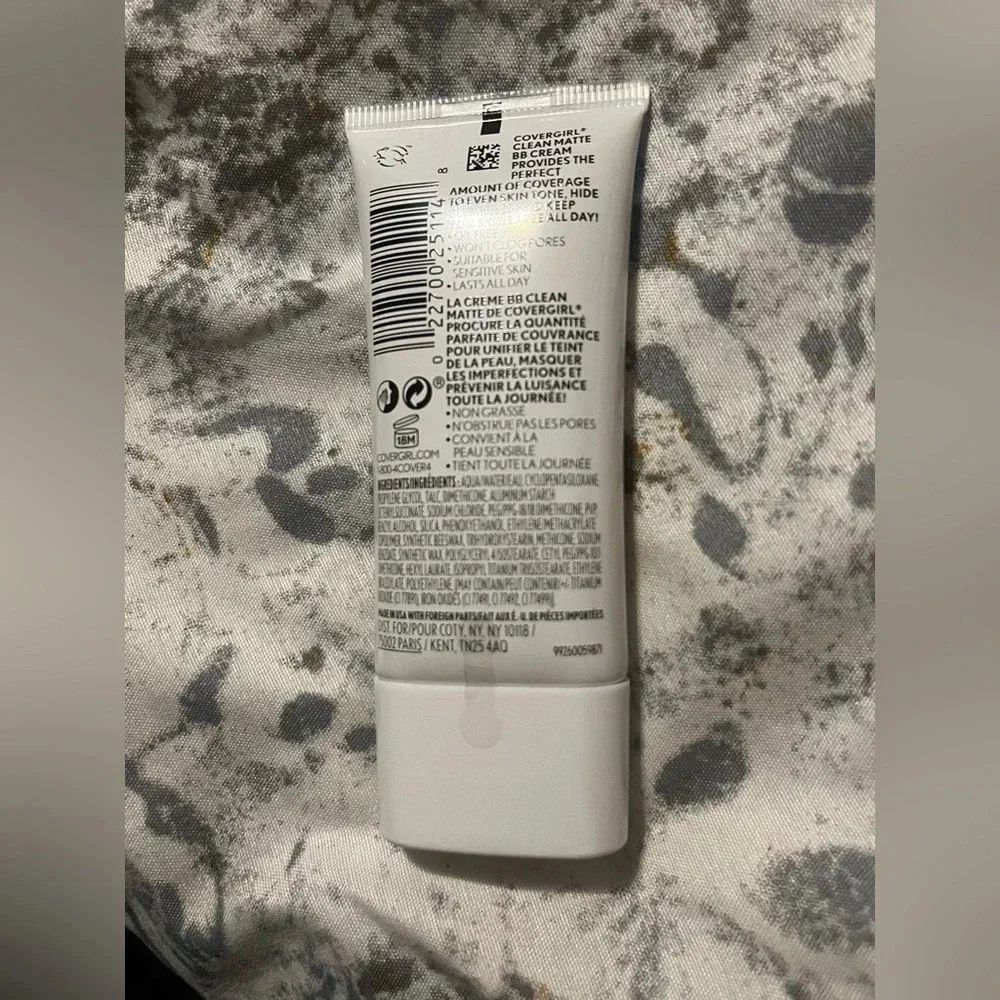COVERGIRL new clean