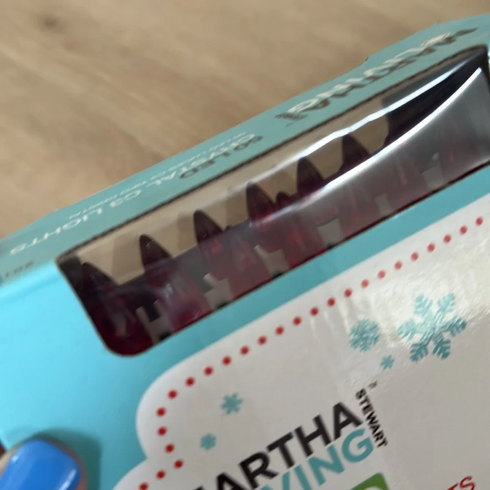 Martha Stewart 50 Red Crystal C3 LED Lights