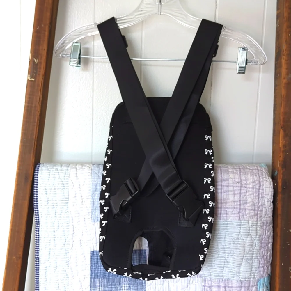 Black and White Bow Print Pet Carrier