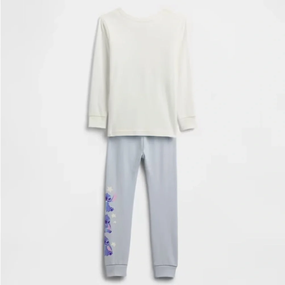 GAP baby disney
