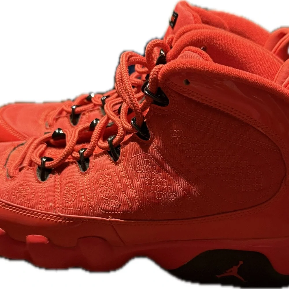 Jordan stylish sneakers
