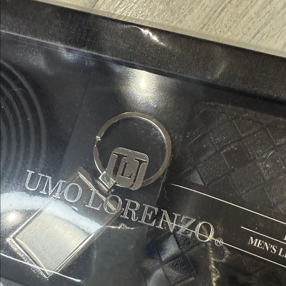 Umo Lorenzo elegant black