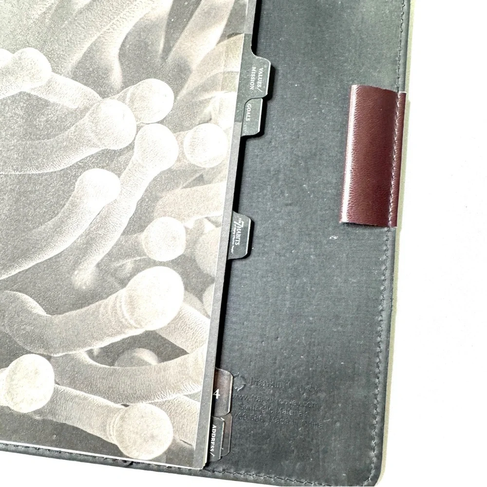 Franklin Covey elegant leather