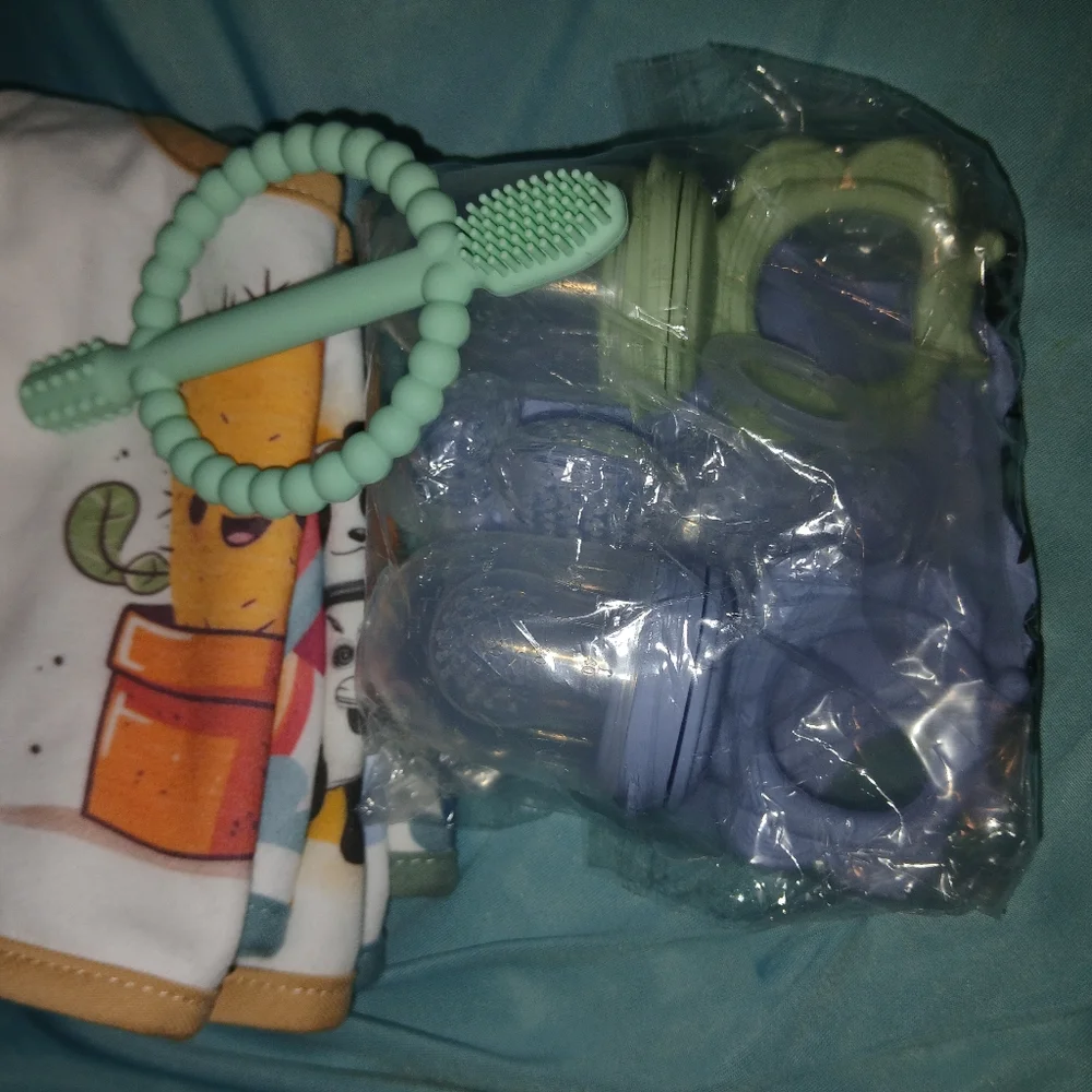 Waterproof Bibs & Teether Set