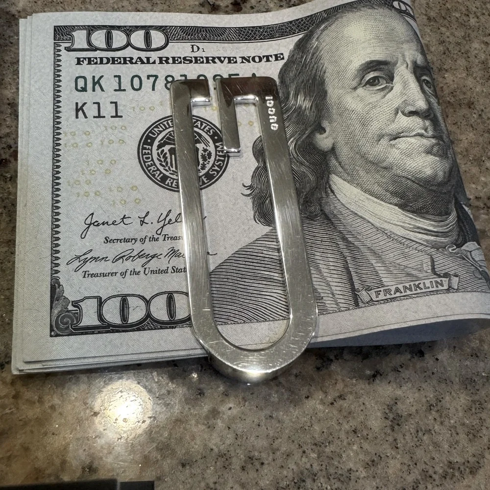 Authentic Engraved Gucci Money Clip in Silver