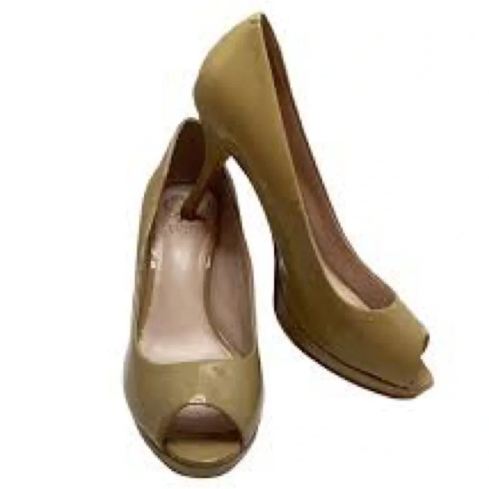 Vince Camuto heels comfort