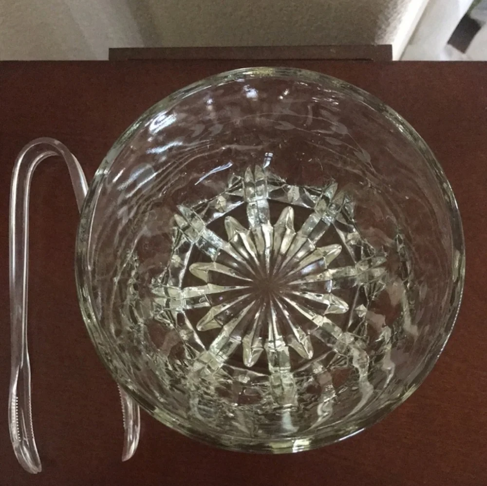 Elegant Clear Glass Ice Bucket W/tongs NWT Vintage
