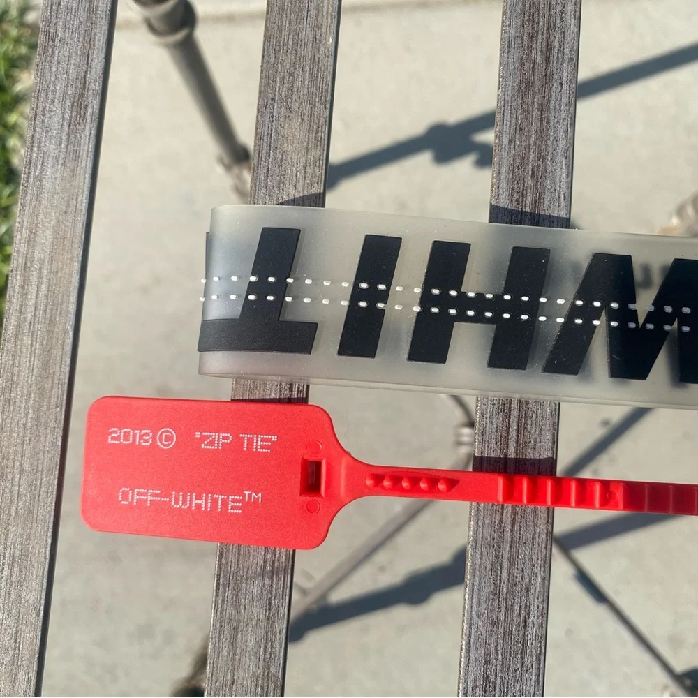 Off-White off white