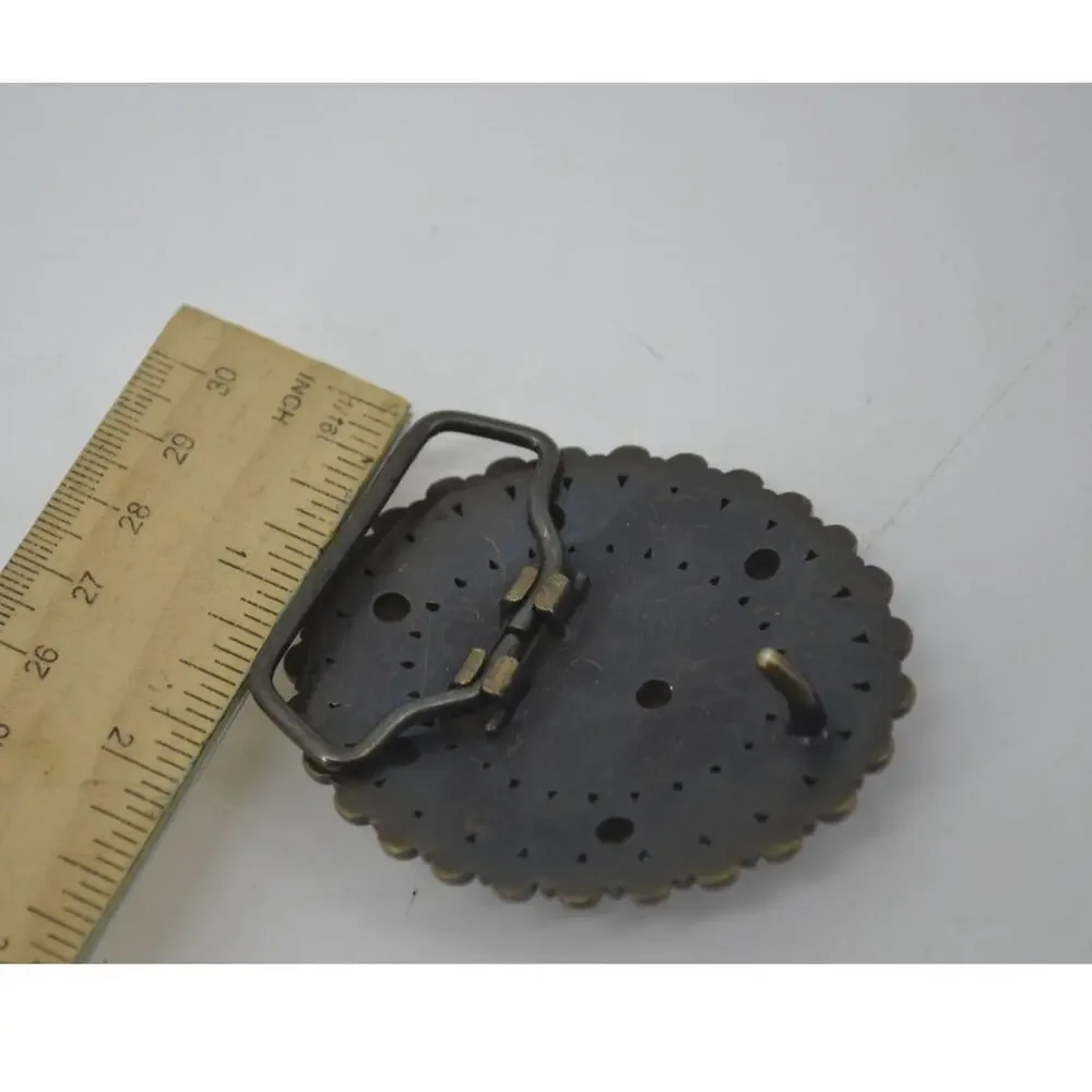 Belt Buckle Scalloped Rhinestone Antique Gold Oval Starburst