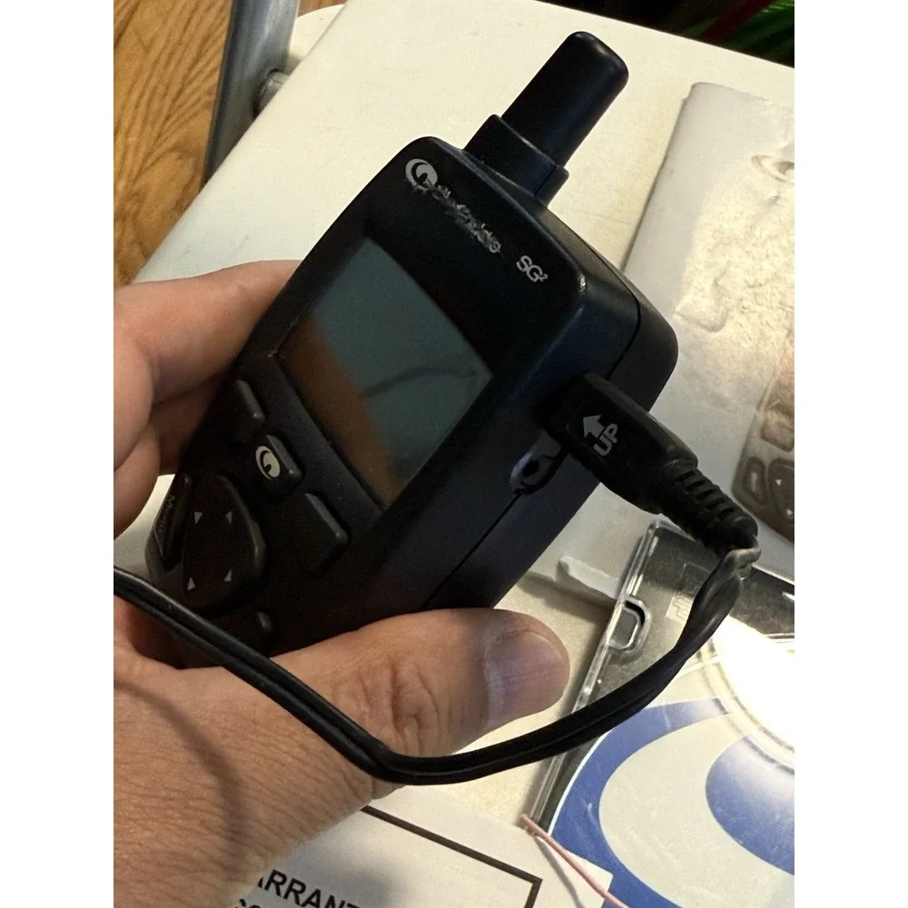 SkyCaddie‎ SG2 Rangefinder Sky Golf Model SG0003 - With Manual And Disc