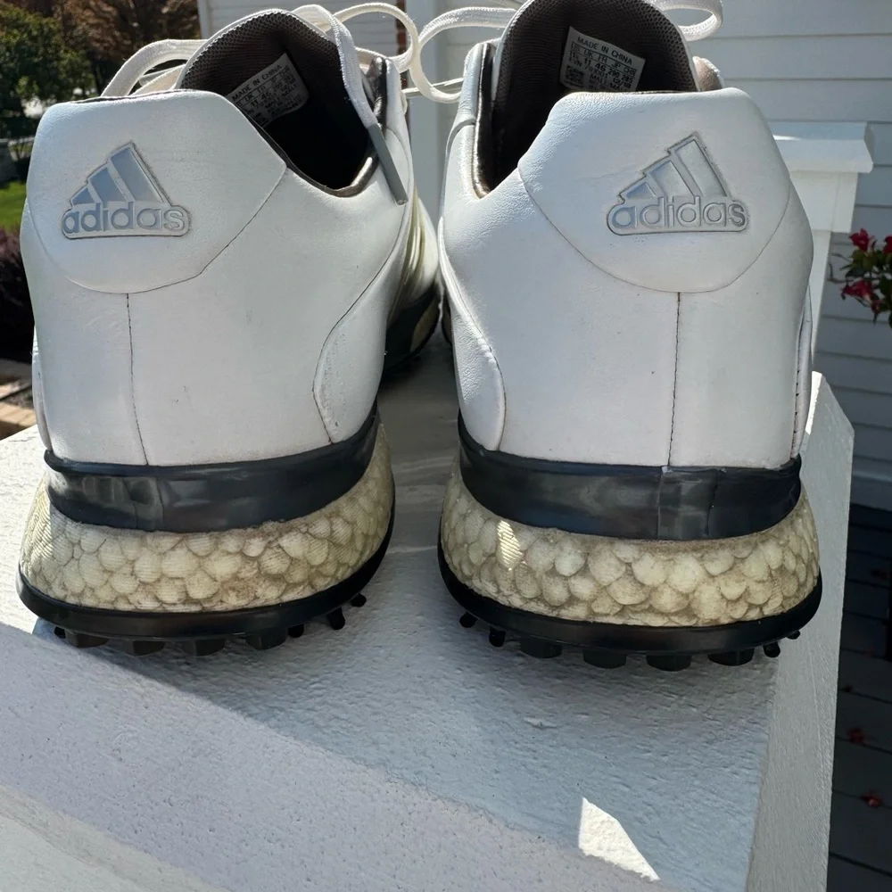 adidas sleek athletic