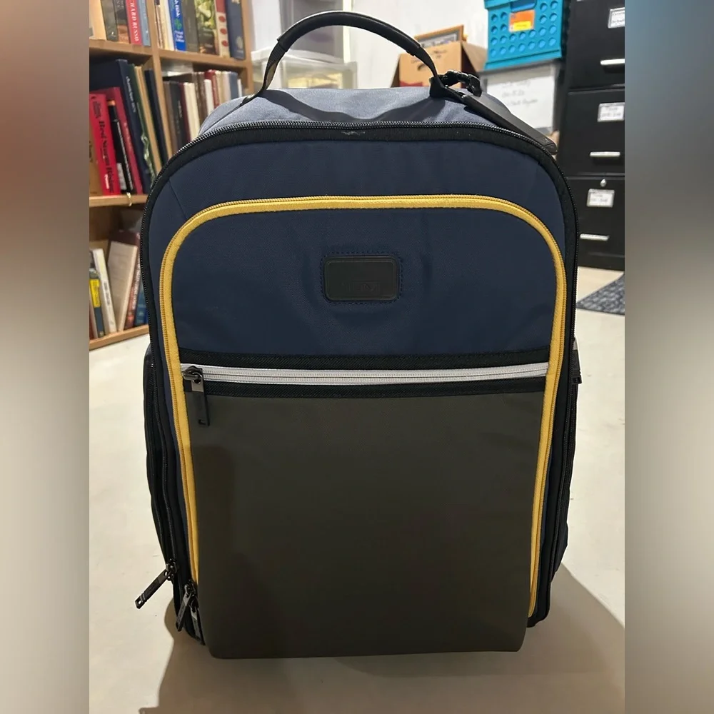 Tumi Roller Bag Suitcase Carry On Backpack European Size