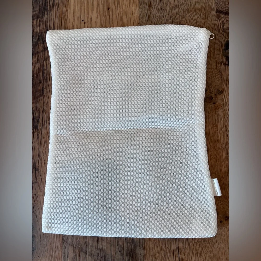 Honeylove Cream Mesh Laundry Bag