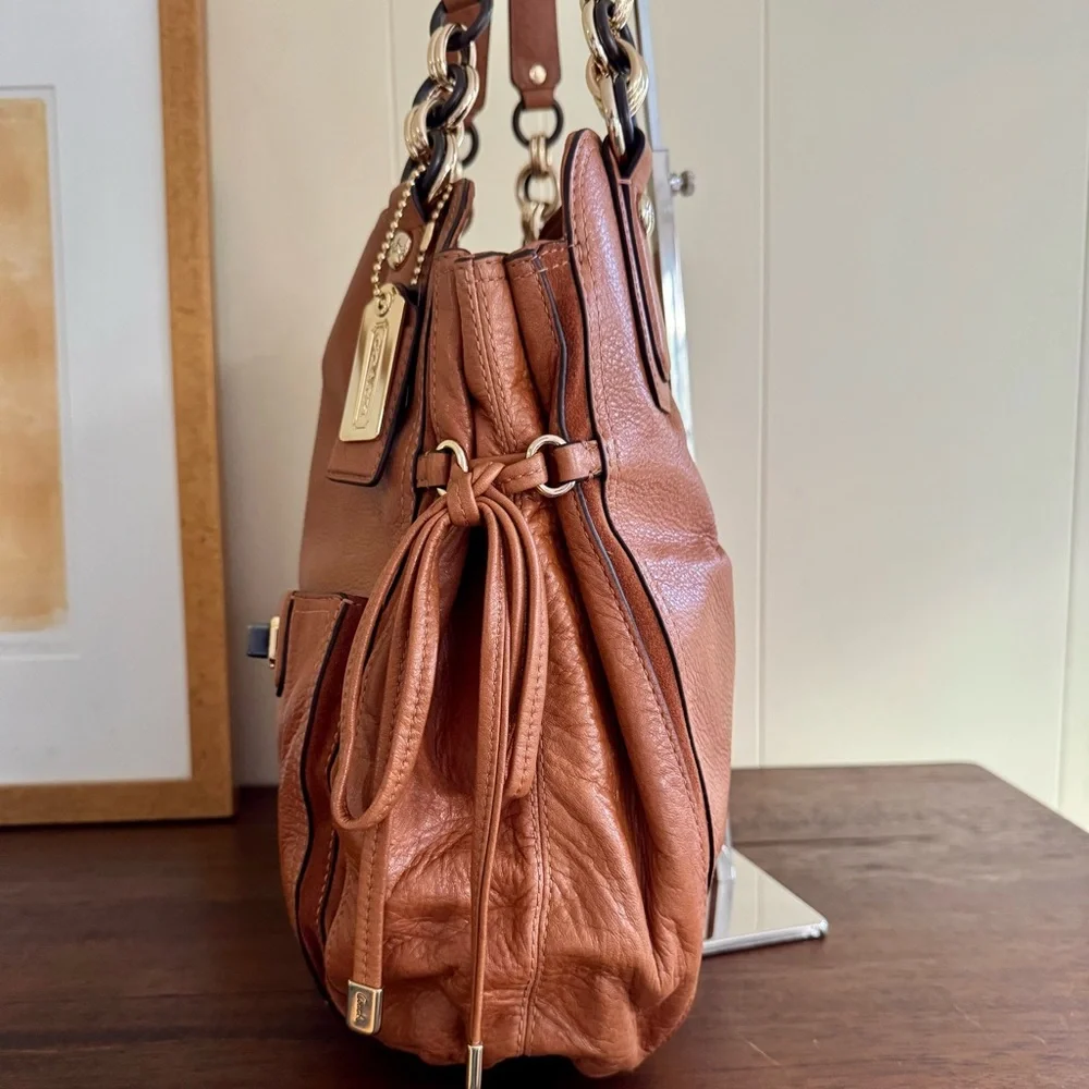 Coach Chelsea Flagship Leather Tote Bag 17786 Limited Edition NWT